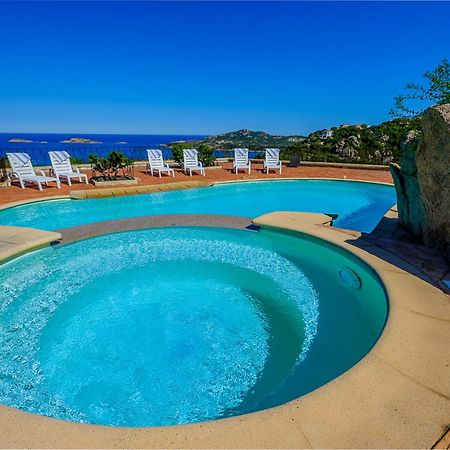 Sardinia Family Villas - Villa Carmen With Sea View And Pool Порто Черво Екстериор снимка